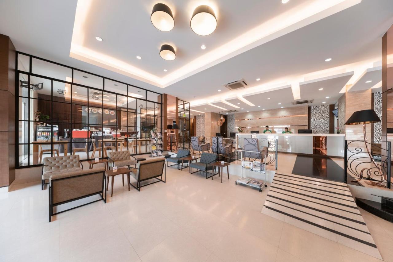 At 115 Hotel By Rompo Bangkok Dış mekan fotoğraf
